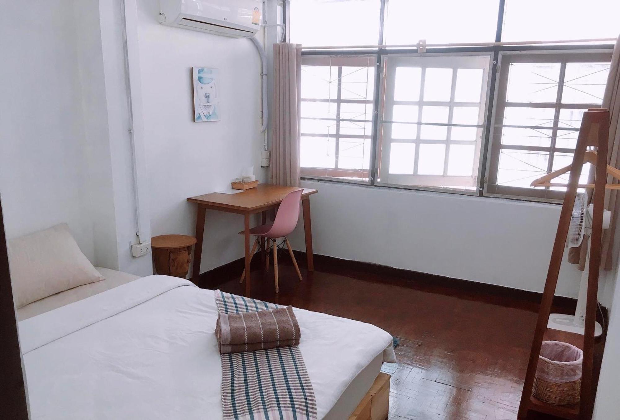Wayside Guest house 3*